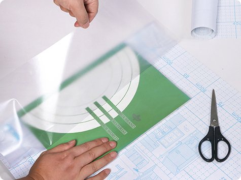 Clear/transparent film